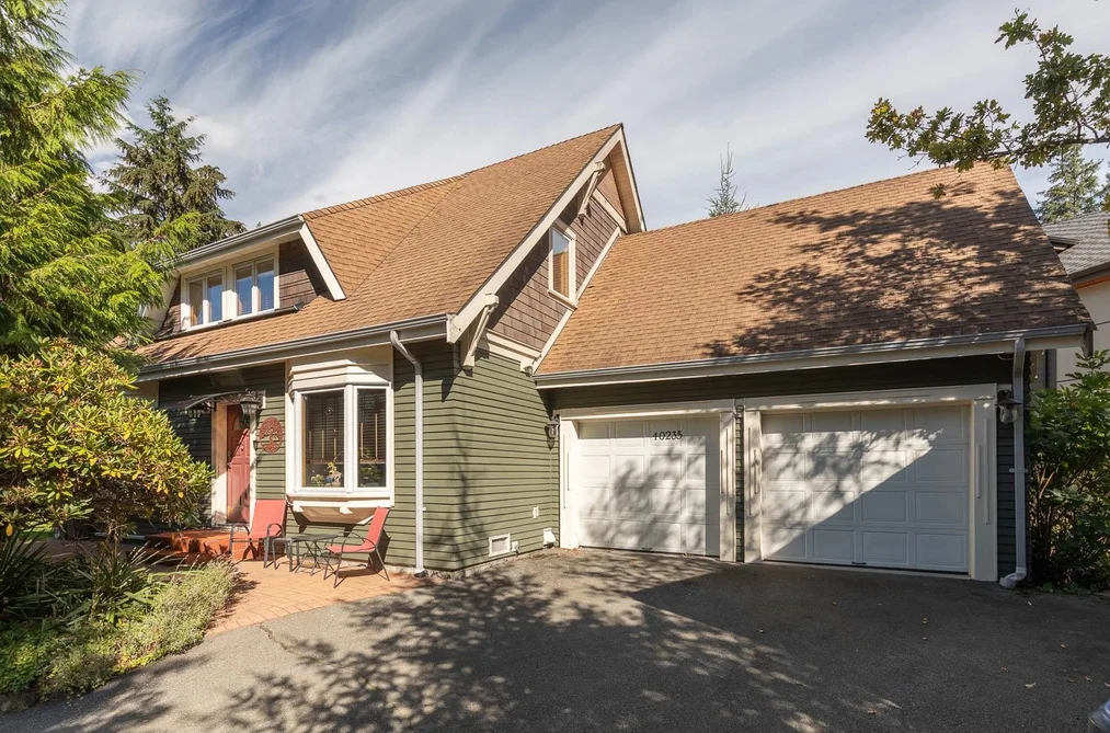 House for sale at 40235 Kintyre Drive Squamish British Columbia - MLS: R3163570
