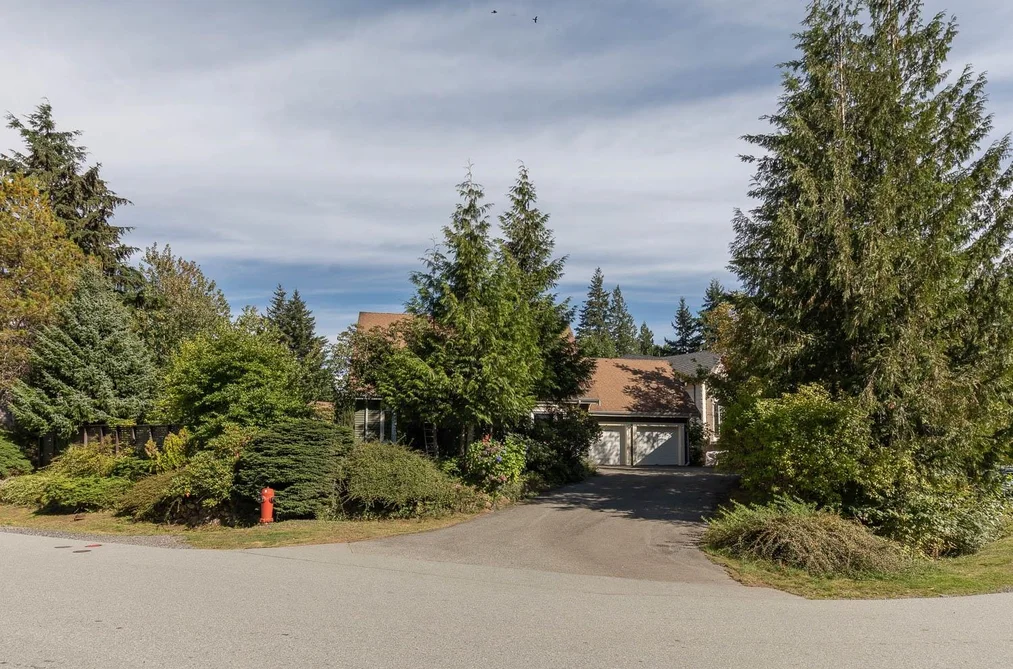 40235 Kintyre Drive, Squamish, BC - MLS: R3163570 - Photo 5 40235 Kintyre Drive, Squamish, BC - MLS: R3163570 - Photo 5