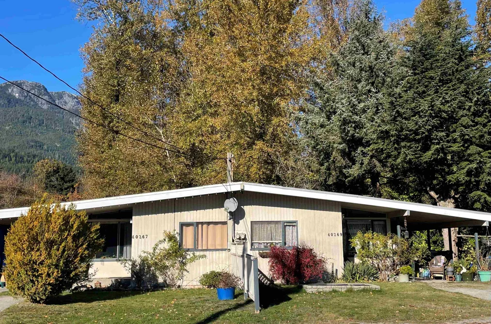 40267 Government Rd, Squamish, BC - MLS: R3178381