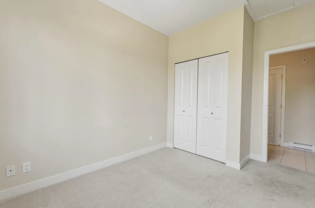 403 10499 UNIVERSITY DRIVE, Surrey, BC — Residential for Sale — Photo 18 of 22