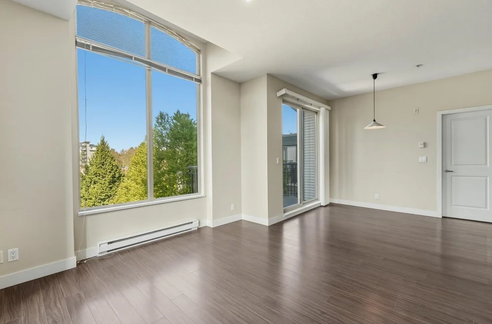 403 10499 UNIVERSITY DRIVE, Surrey, BC — Residential for Sale — Photo 8 of 22