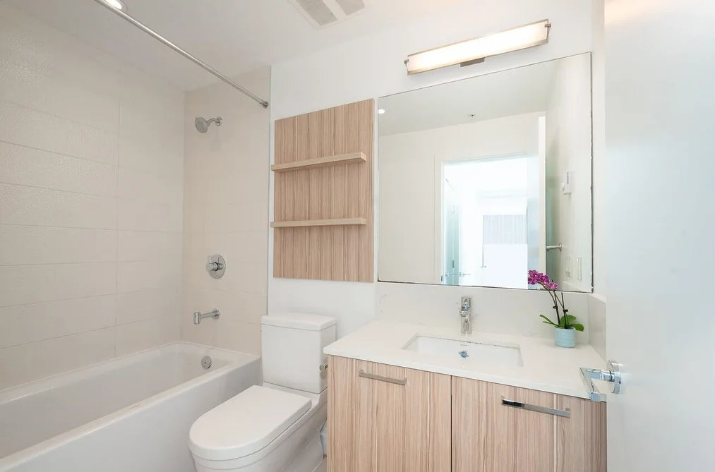 403 - 1061 Marine Drive, North Vancouver, BC - MLS: R3179745 - Photo 13
