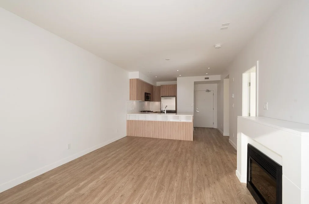 403 - 1061 Marine Drive, North Vancouver, BC - MLS: R3179745 - Photo 4
