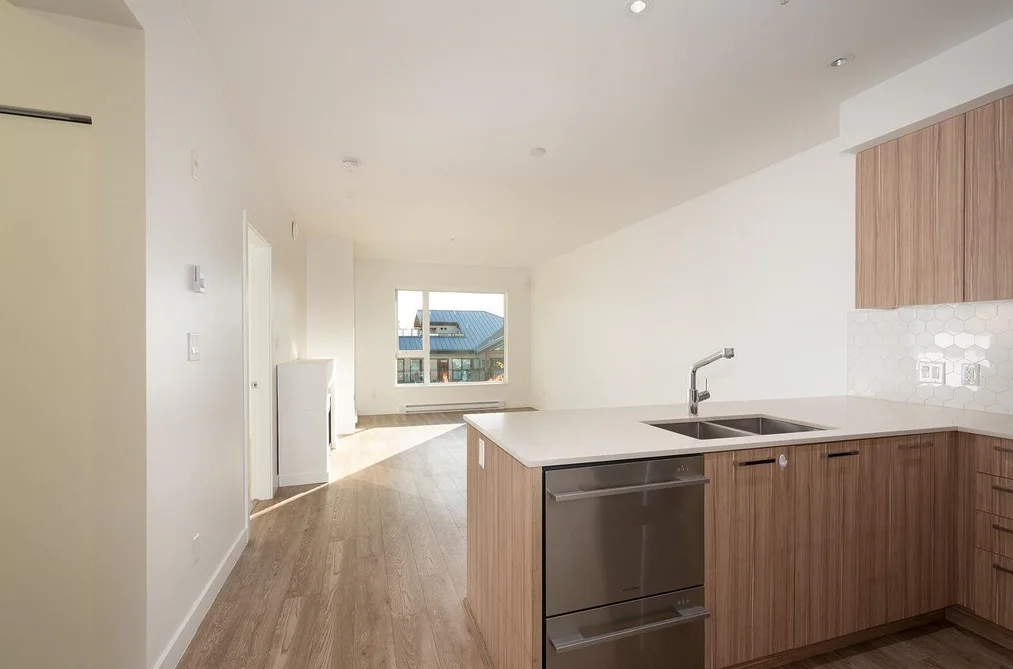 403 - 1061 Marine Drive, North Vancouver, BC - MLS: R3179745 - Photo 9