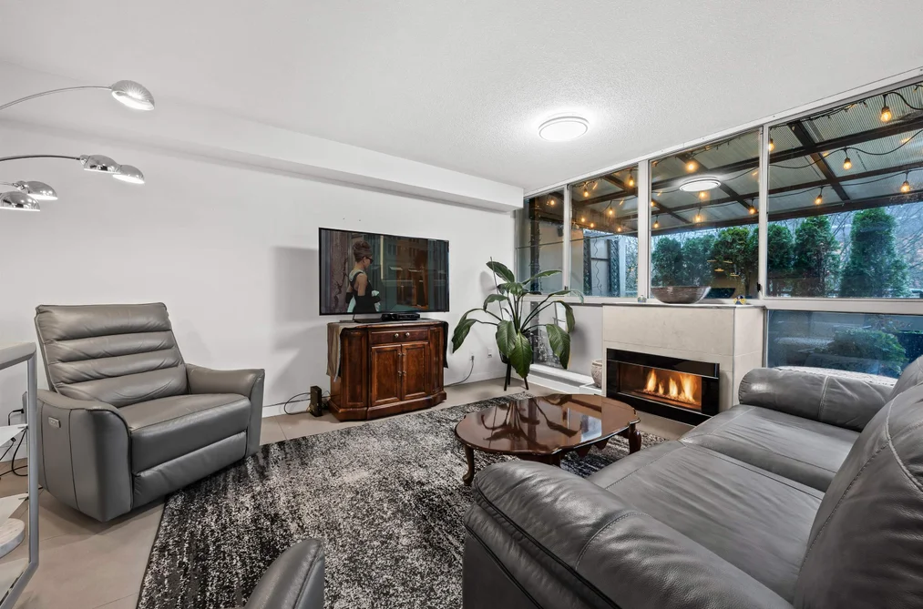 403 1159 MAIN STREET, Vancouver BC V6A 4B6, Vancouver BC — Residential for Sale - Photo 2