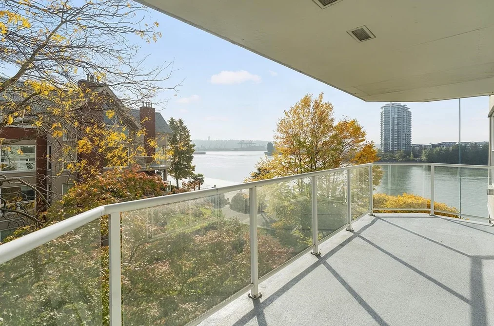 403-1250 Quayside Drive, New Westminster, BC - Condo for Sale - Photo 7 of 36 403-1250 Quayside Drive, New Westminster, BC - Condo for Sale - Photo 7 of 36