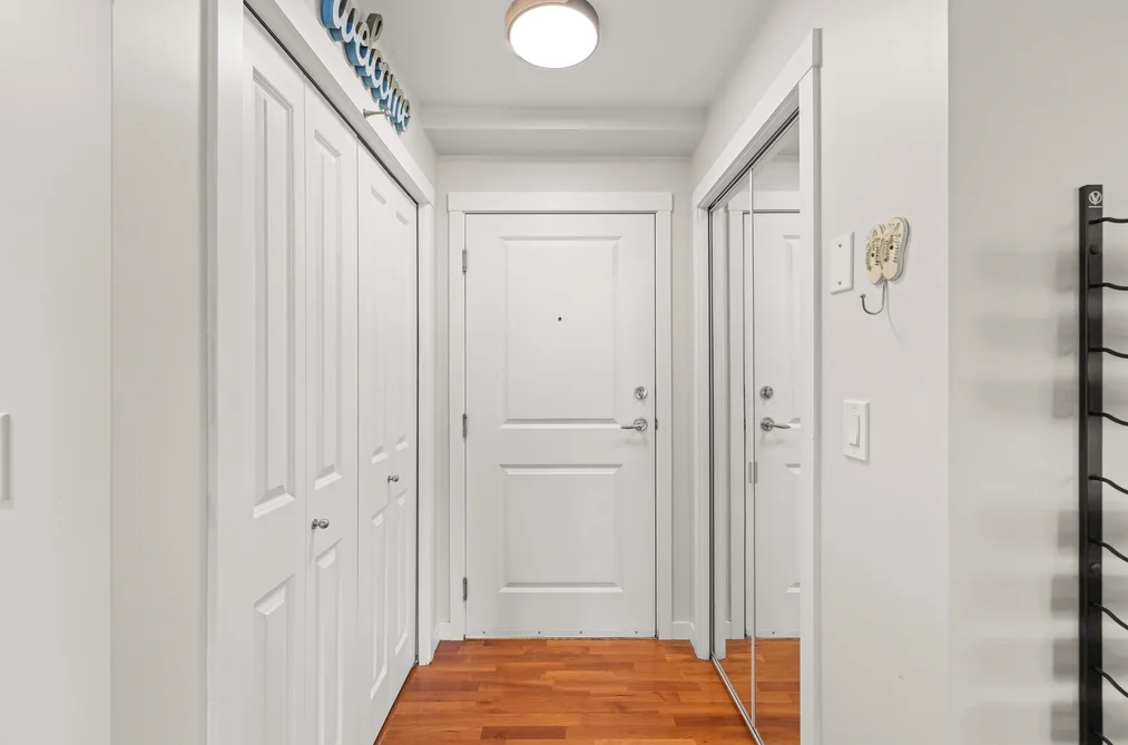 403 15621 MARINE DRIVE, White Rock BC V4B 1E1, White Rock BC — Residential for Sale - Photo 4