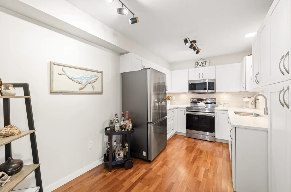 403 15621 MARINE DRIVE, White Rock BC V4B 1E1, White Rock BC — Residential for Sale - Photo 6