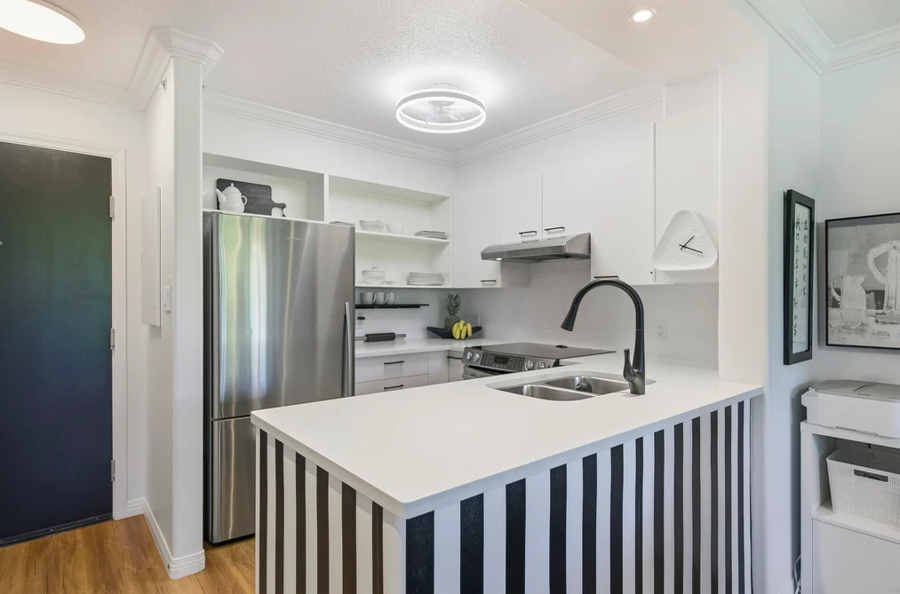403 1575 W 10TH AVENUE, Vancouver BC V6J 5L1, Vancouver BC — Residential for Sale - Photo 5