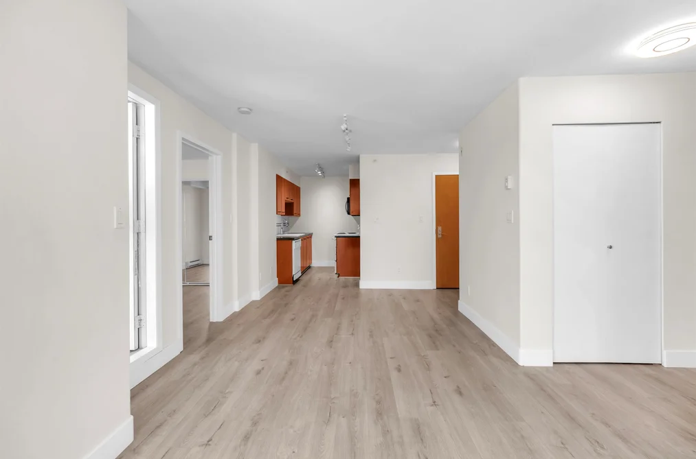 403 1818 WEST 6TH AVENUE, Vancouver BC V6J 1R6, Vancouver BC — Residential for Sale — Photo 13 of 37
