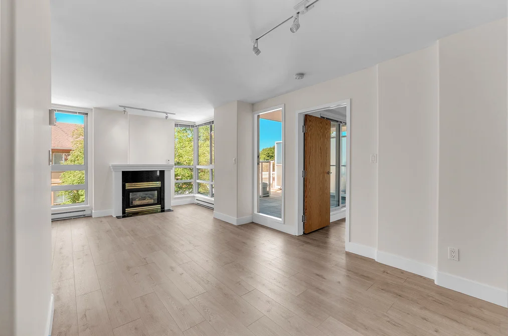 403 1818 WEST 6TH AVENUE, Vancouver BC V6J 1R6, Vancouver BC — Residential for Sale — Photo 5 of 37
