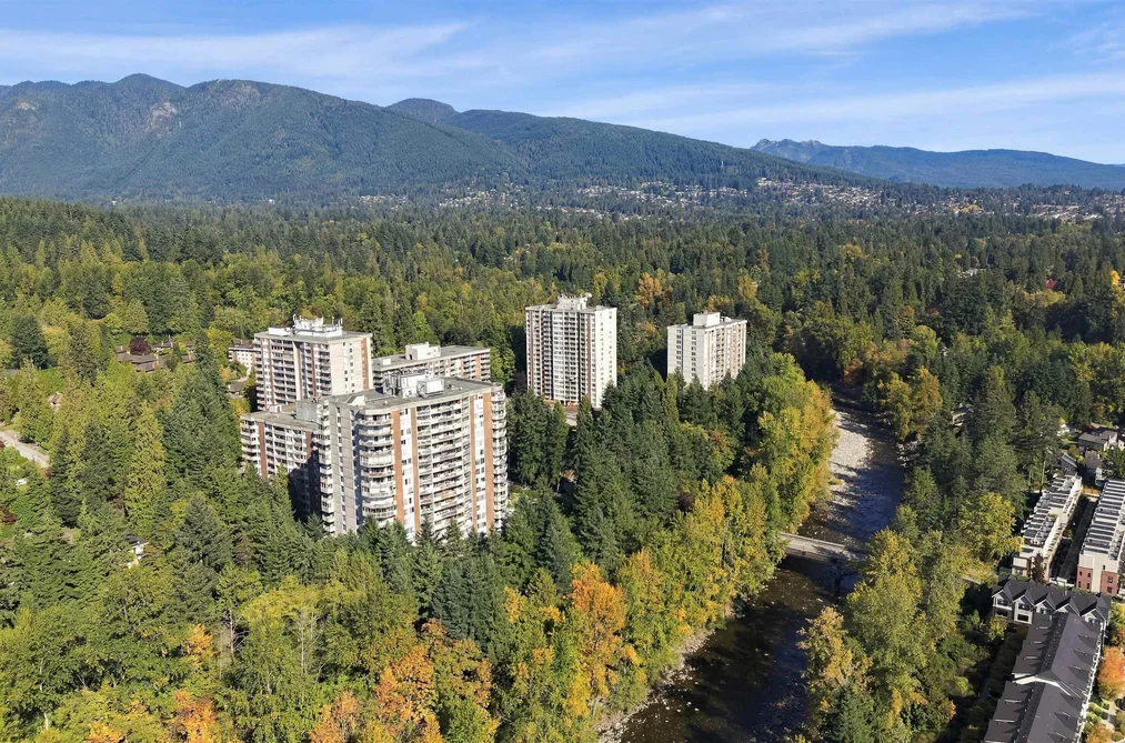 2024 Fullerton Ave Unit 403, North Vancouver, BC - MLS: R3172923