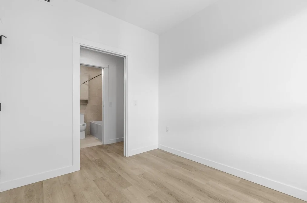 403 2268 E BROADWAY, Vancouver BC V5N 0L2, Vancouver BC — Residential for Sale — Photo 10 of 28