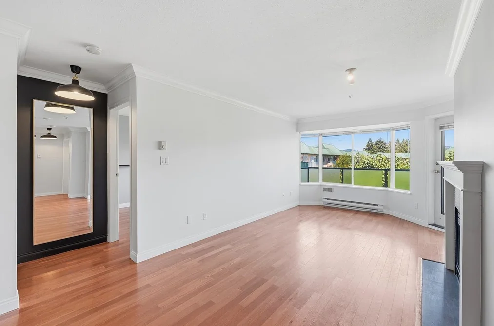 403 2964 TRETHEWEY STREET, Abbotsford BC V2T 6P4, Abbotsford BC — Residential for Sale — Photo 3 of 30