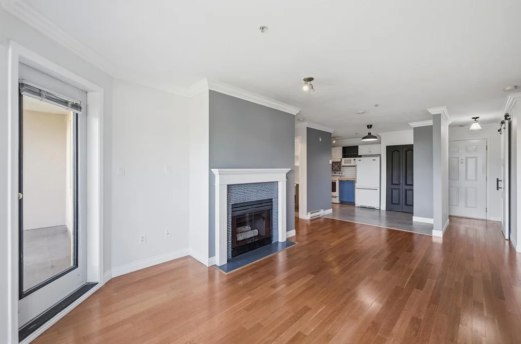403 2964 TRETHEWEY STREET, Abbotsford BC V2T 6P4, Abbotsford BC — Residential for Sale — Photo 5 of 30