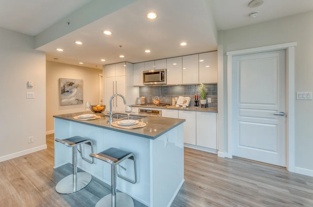 403 3100 WINDSOR GATE, Coquitlam BC V3B 0P3, Coquitlam BC — Residential for Sale - Photo 7