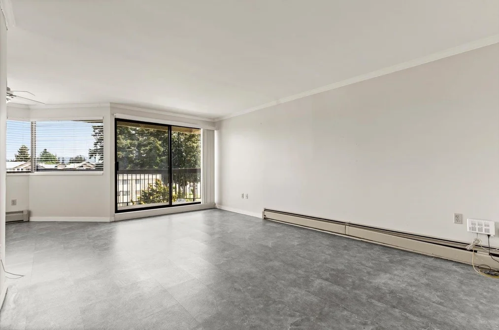 403 31955 OLD YALE ROAD, Abbotsford BC V2T 4N1, Abbotsford BC — Residential for Sale - Photo 2