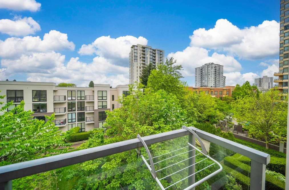 Condo for sale at 403 3638 Vanness Avenue Vancouver British Columbia - MLS: R3121618