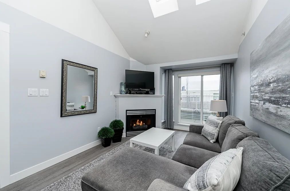 403 3939 HASTINGS STREET, Burnaby BC V5C 2H8, Burnaby BC — Residential for Sale — Photo 11 of 39