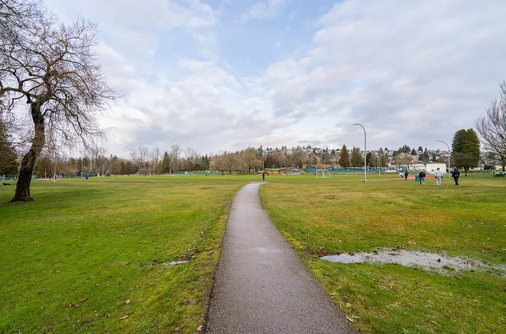 403 3939 HASTINGS STREET, Burnaby BC V5C 2H8, Burnaby BC — Residential for Sale — Photo 33 of 39