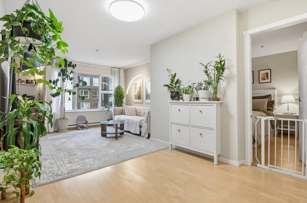 403 415 E COLUMBIA STREET, New Westminster BC V3L 0B4, New Westminster BC — Residential for Sale - Photo 7