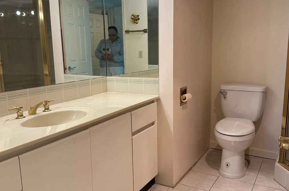 403 5425 YEW STREET, Vancouver BC V6M 3X7, Vancouver BC — Residential for Sale — Photo 4 of 8