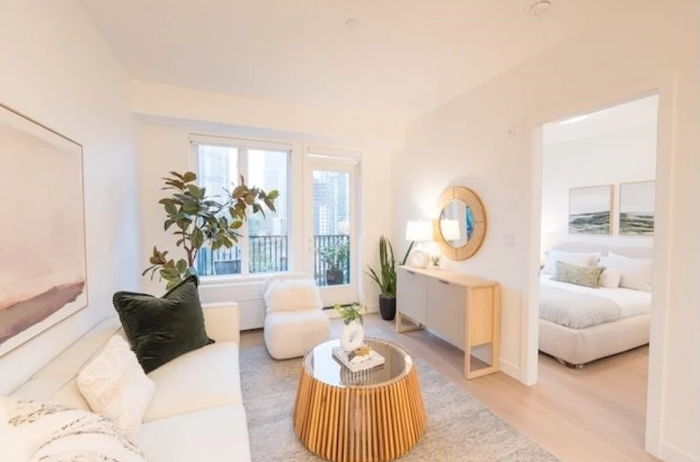 Condo for sale at 403 585 Kemsley Avenue Coquitlam British Columbia - MLS: R3132755