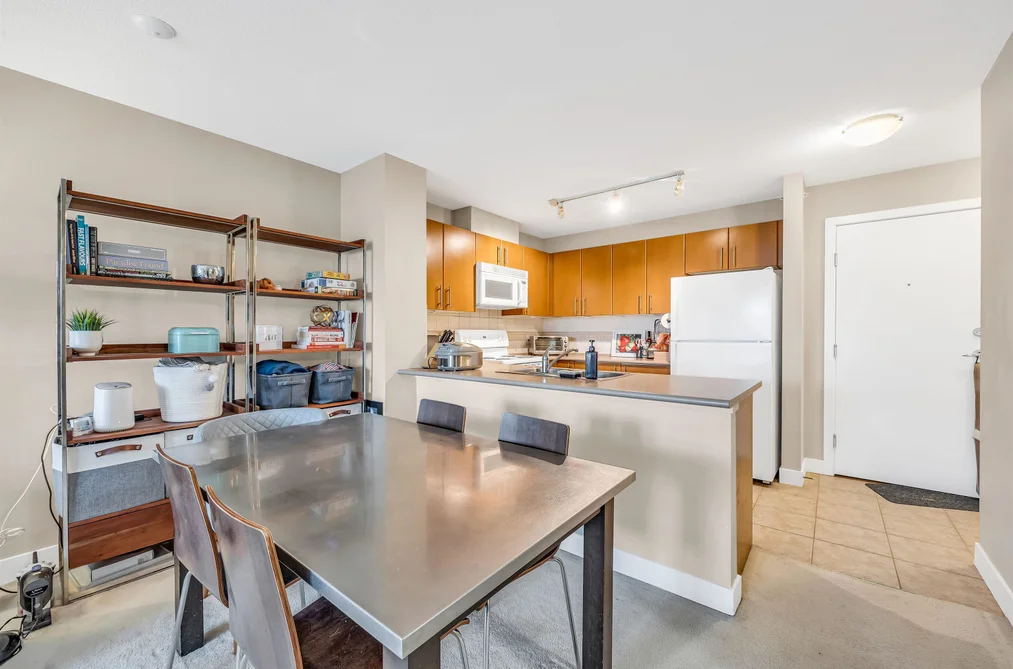 403 7088 MONT ROYAL SQUARE, Vancouver BC V5S 4X7, Vancouver BC — Residential for Sale - Photo 7