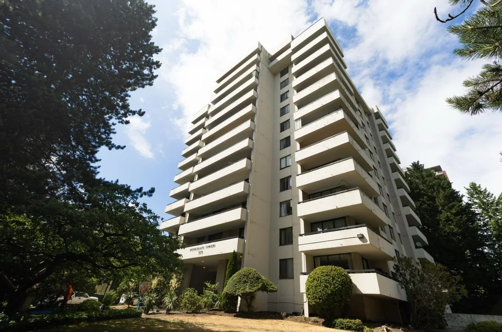 Condo for sale at 403 7171 Beresford Street Burnaby British Columbia - MLS: R3141300