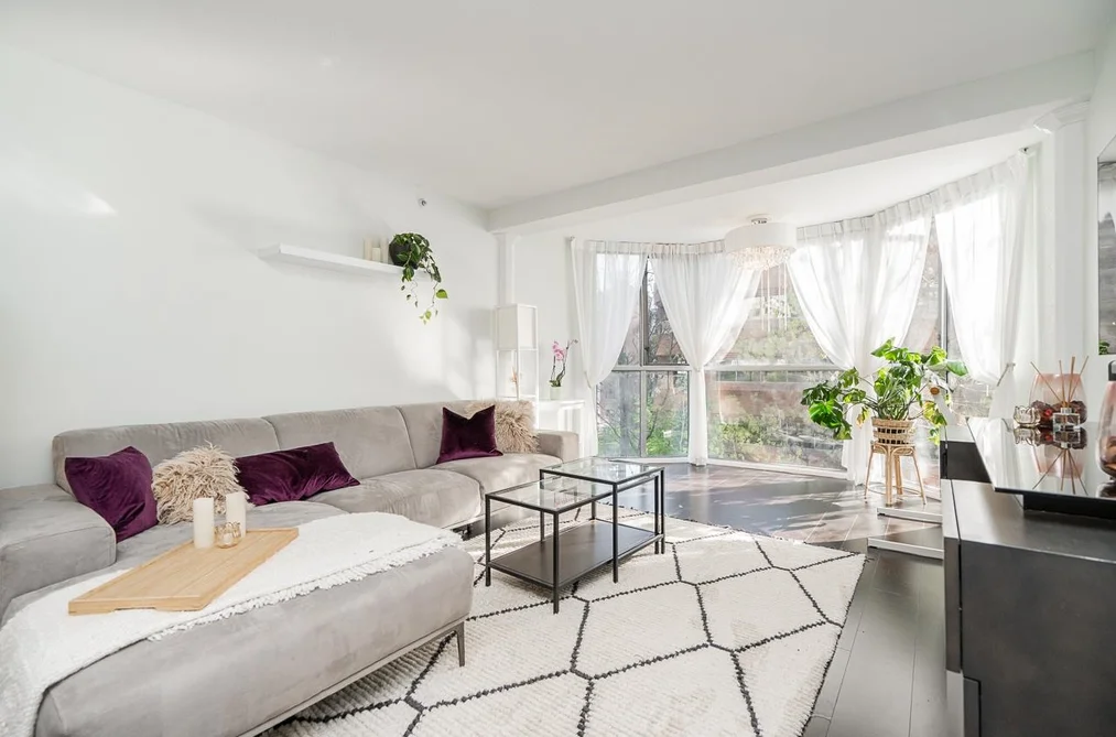Condo for sale at 403 811 Helmcken Street Vancouver British Columbia - MLS: R3120829