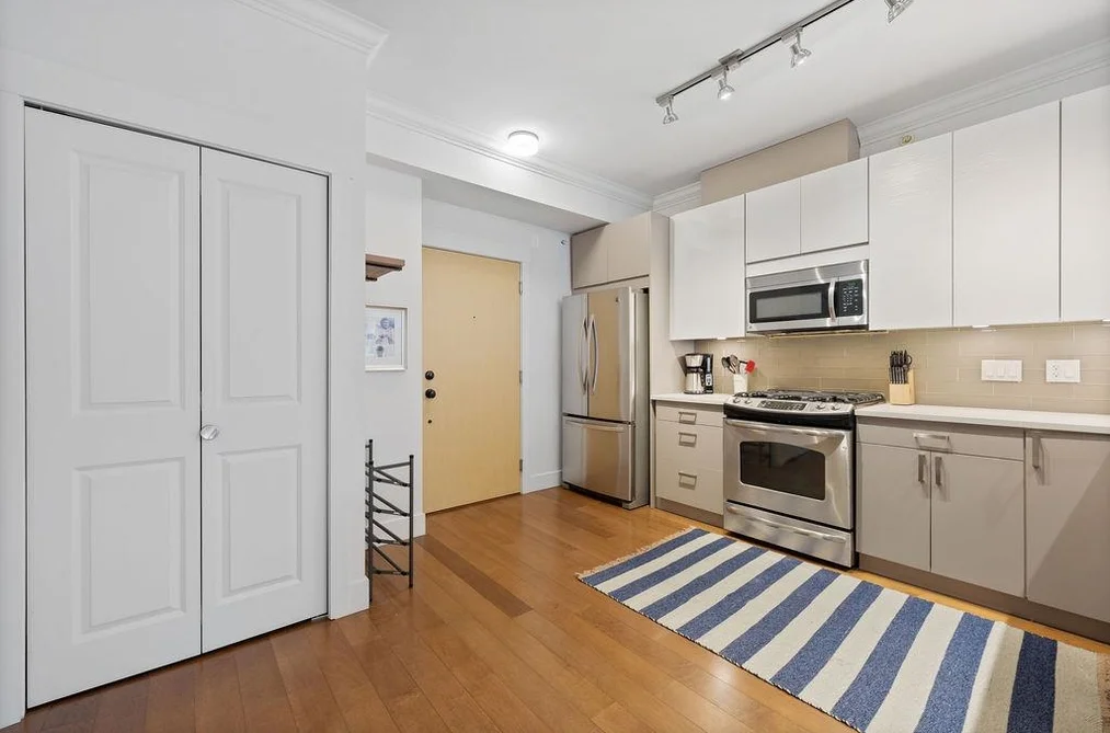 403 857 W 15TH STREET, North Vancouver BC V7P 1M5, North Vancouver BC — Residential for Sale - Photo 7