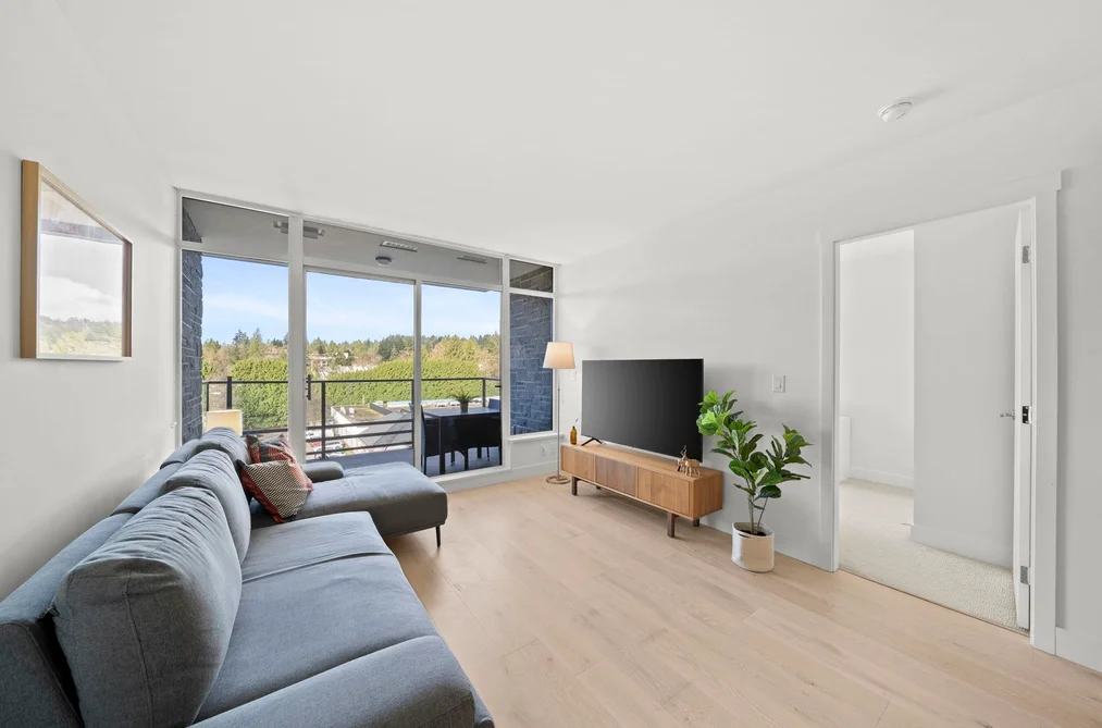 404 1210 E 27TH STREET, North Vancouver BC V7J 0C5, North Vancouver BC — Residential for Sale - Photo 4