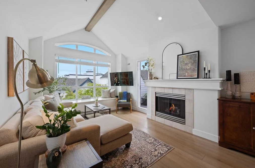 Condo for sale at 404 12639 No. 2 Road Richmond British Columbia - MLS: R3127445