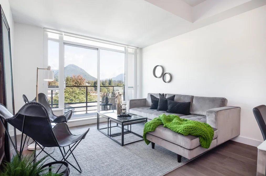 Condo for sale at 404 1295 Conifer Street North Vancouver British Columbia - MLS: R3113980