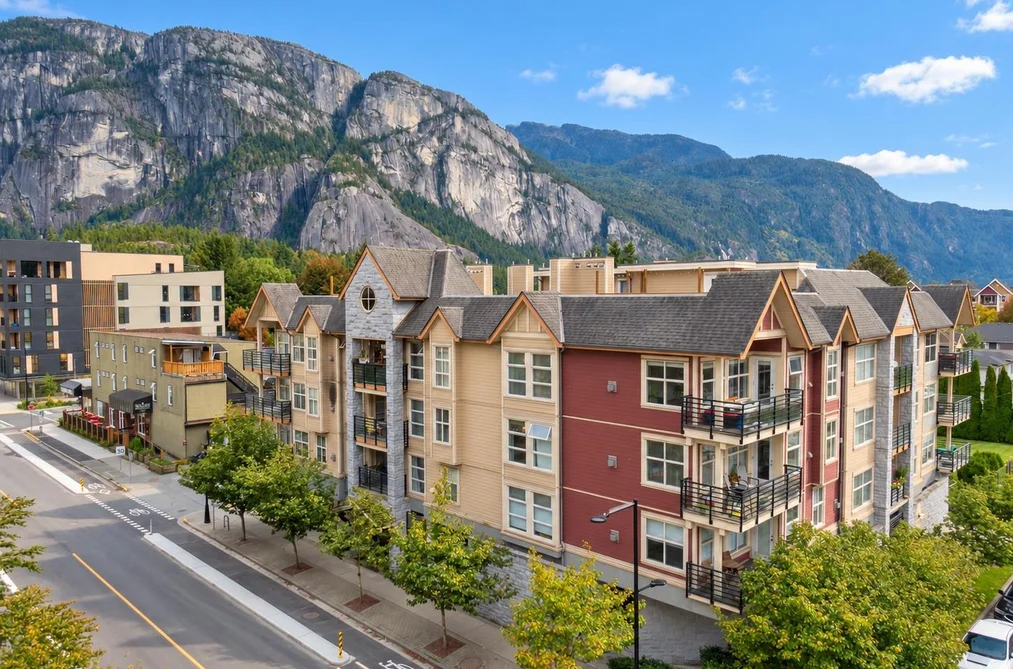 1310 Victoria St Unit 404, Squamish, BC - MLS: R3172927