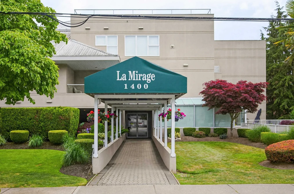 Condo for sale at 404 1400 View Crescent Delta British Columbia - MLS: R3169059