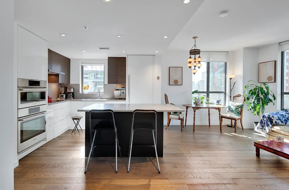Condo for sale at 404 1688 Pullman Porter Street Vancouver British Columbia - MLS: R3098459