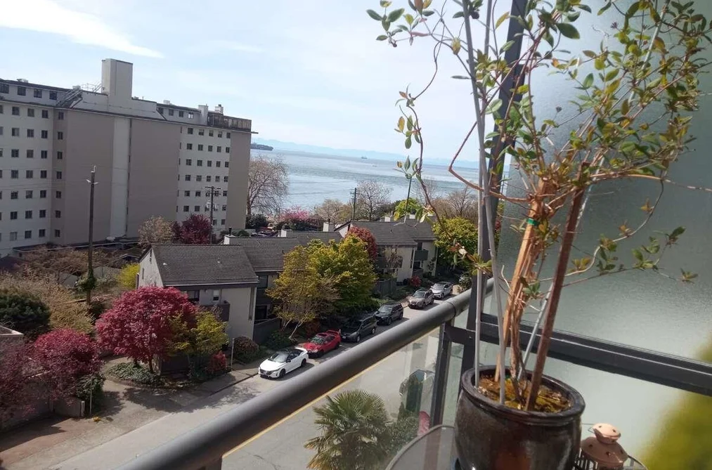 404 1845 BELLEVUE AVENUE, West Vancouver BC V7V 1B2, West Vancouver BC — Residential for Sale - Photo 2