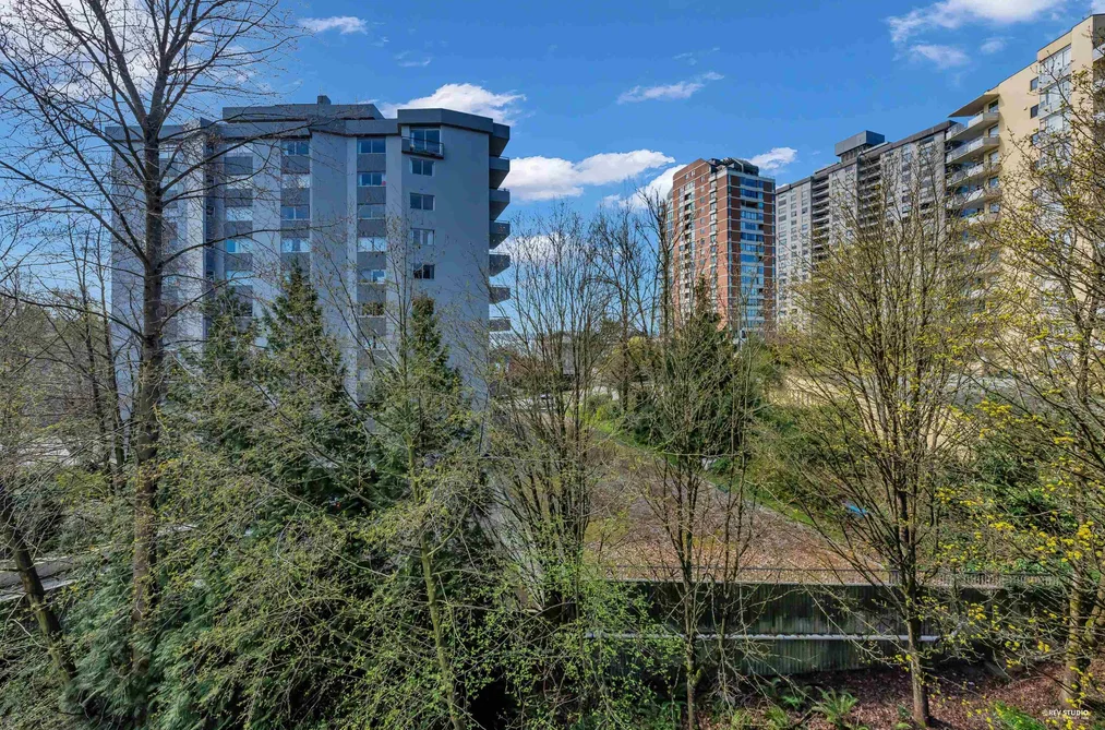 404 1930 MARINE DRIVE, West Vancouver BC V7V 1J8, West Vancouver BC — Residential for Sale - Photo 3