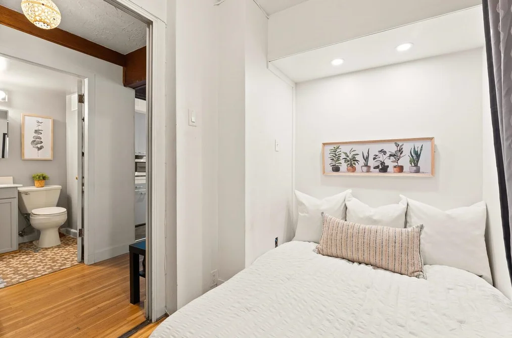 304 1975 PENDRELL STREET, Vancouver BC V6G 1T6, Vancouver BC — Residential for Sale — Photo 14 of 22