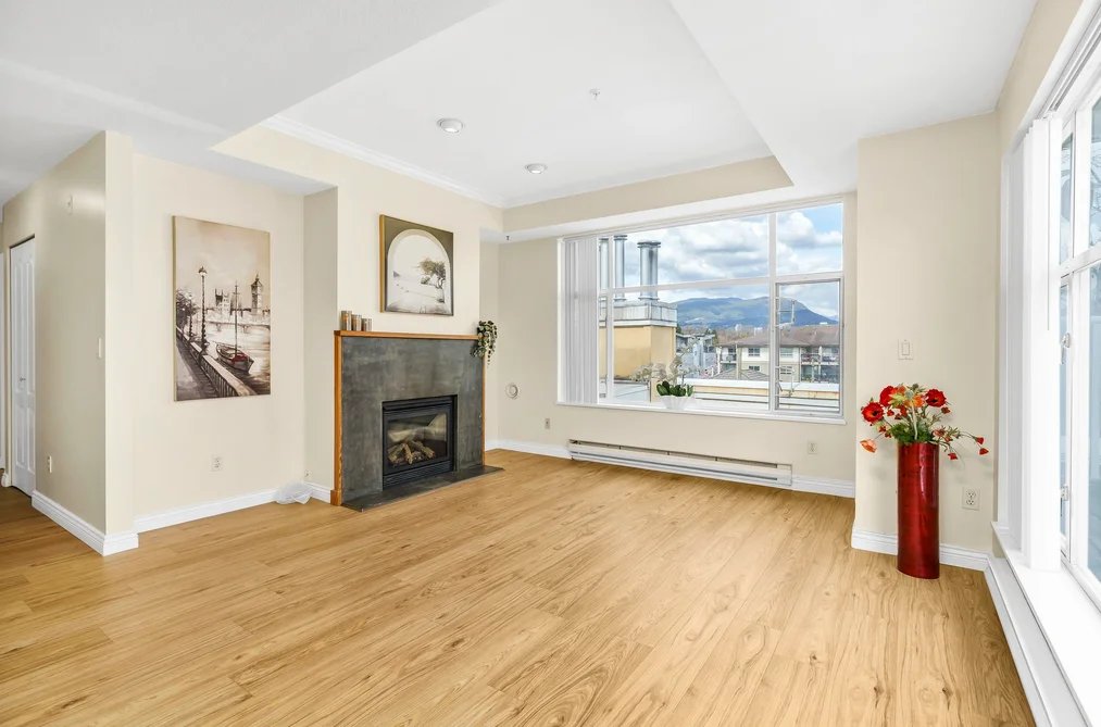 404 2340 HAWTHORNE AVENUE, Port Coquitlam BC V3C 1W9, Port Coquitlam BC — Residential for Sale - Photo 4