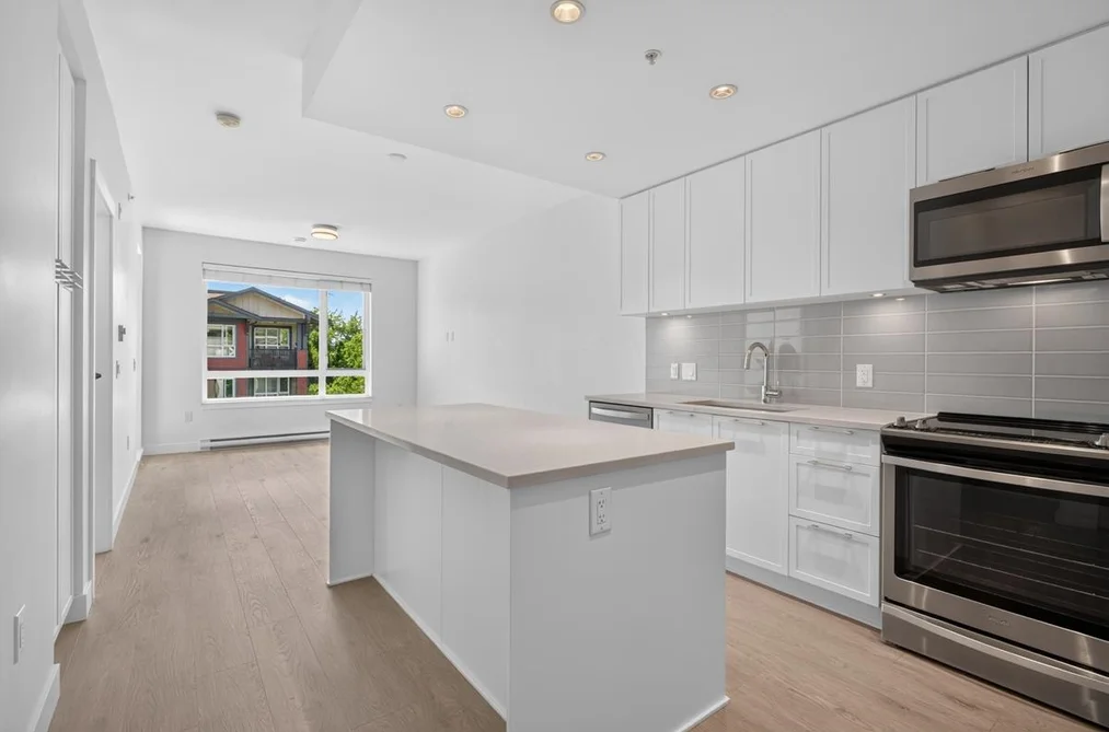 404 2382 ATKINS AVENUE, Coquitlam BC V3C 0G7, Coquitlam BC — Residential for Sale - Photo 2