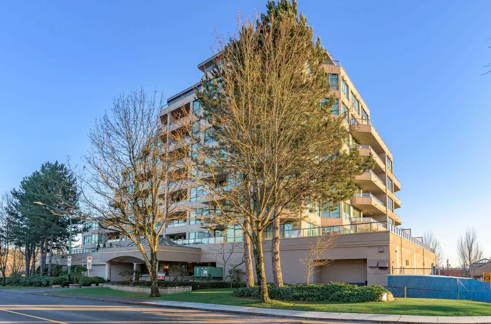 Condo for sale at 404 4160 Albert Street Burnaby British Columbia - MLS: R3166176
