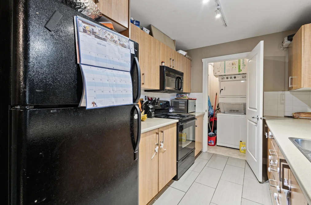 Condo for sale at 404 45561 Yale Road Chilliwack British Columbia - MLS: R3096912