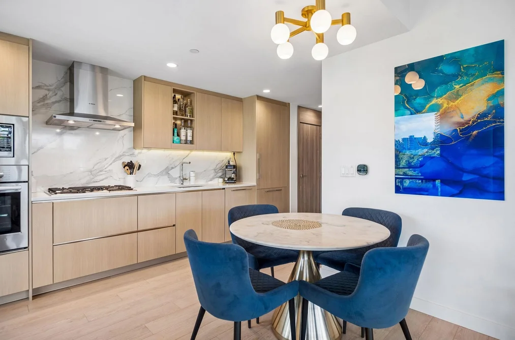 404 4880 LOUGHEED HIGHWAY, Burnaby BC V5C 0N1, Burnaby BC — Residential for Sale - Photo 6
