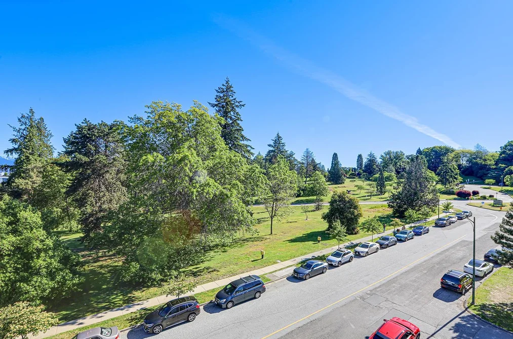 Condo for sale at 404 4908 Cambie Street Vancouver British Columbia - MLS: R3130913