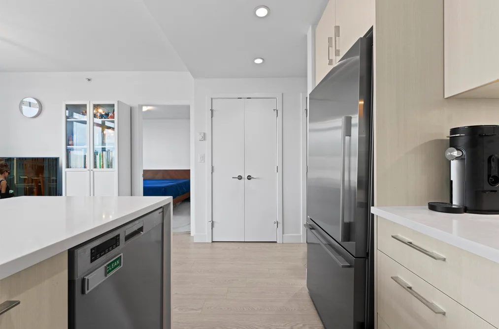 404 518 WHITING WAY, Coquitlam BC V3J 0H7, Coquitlam BC — Residential for Sale - Photo 6
