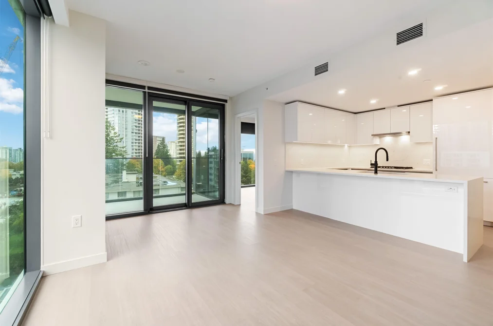 404 5987 WILSON AVENUE, Burnaby BC V5H 0L7, Burnaby BC — Residential for Sale - Photo 3
