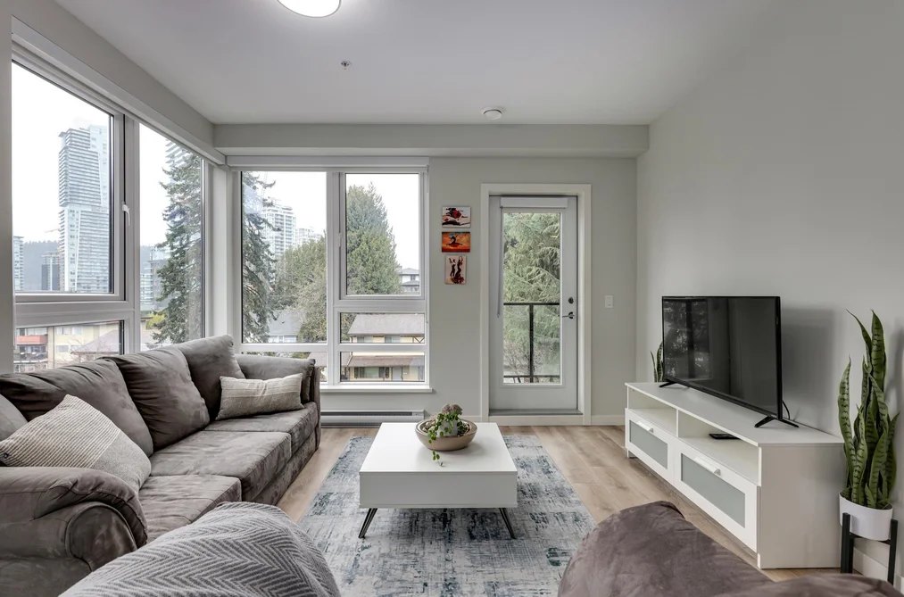 Condo for sale at 404 615 Cottonwood Avenue Coquitlam British Columbia - MLS: R3107264