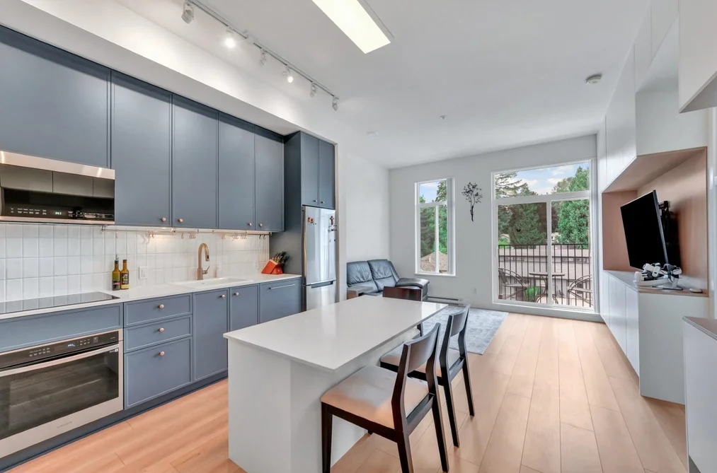 404 718 EDGAR AVENUE, Coquitlam, BC — Residential for Sale — Photo 3 of 29